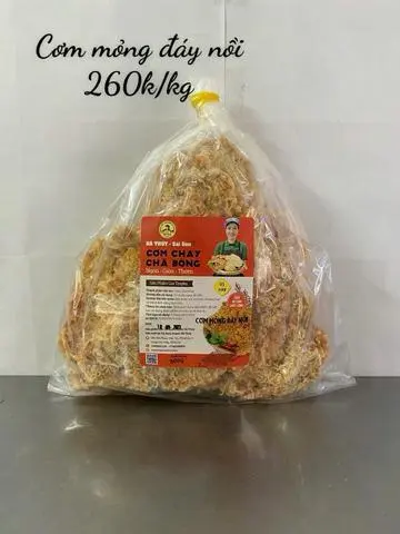 Hình ảnh Cơm cháy mỏng dưới đáy nồi 