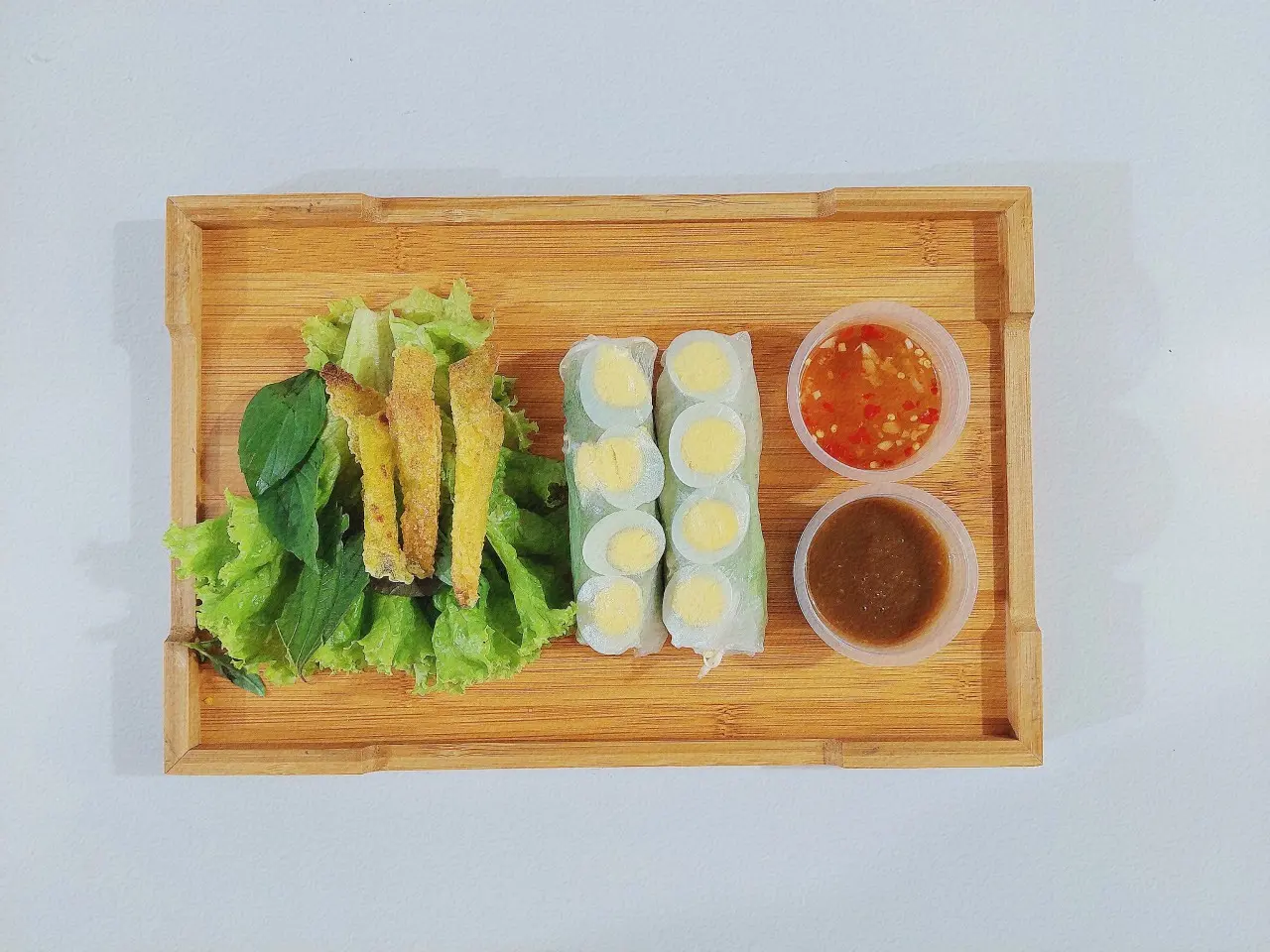 Hình ảnh Combo 5 cuốn trứng cút + Nước