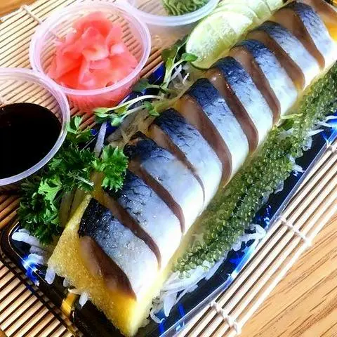 Hình ảnh Cá Trích Ép Trứng 10pc - Herring Sashimi 