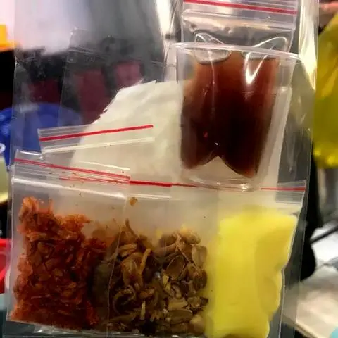 Hình ảnh Bánh tráng phơi sương chấm bơ me