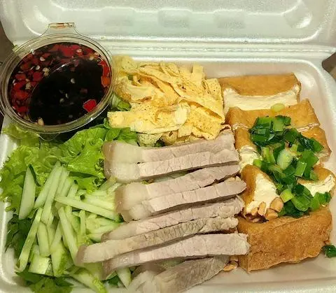 Hình ảnh Bún nước tương truyền thống