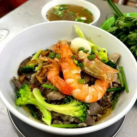 Hình ảnh Hủ tiếu Nam Vang khô