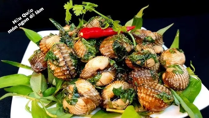 Hình ảnh sò huyết xào sa tế 