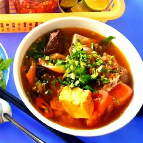 Hình ảnh Bún riêu chả cua