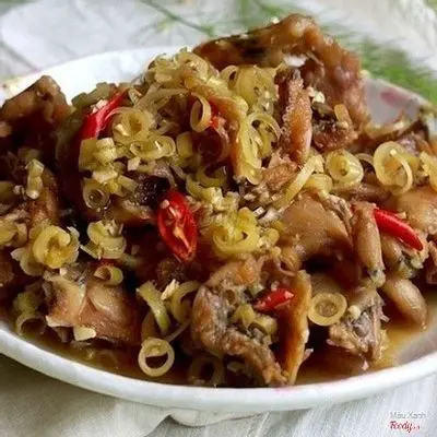 Hình ảnh Cơm gà kho sả ớt