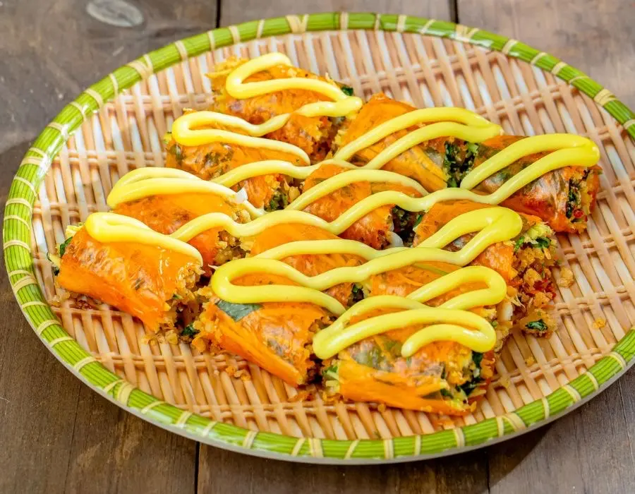 Hình ảnh Bánh Tráng Đỏ Cuộn Top Mỡ