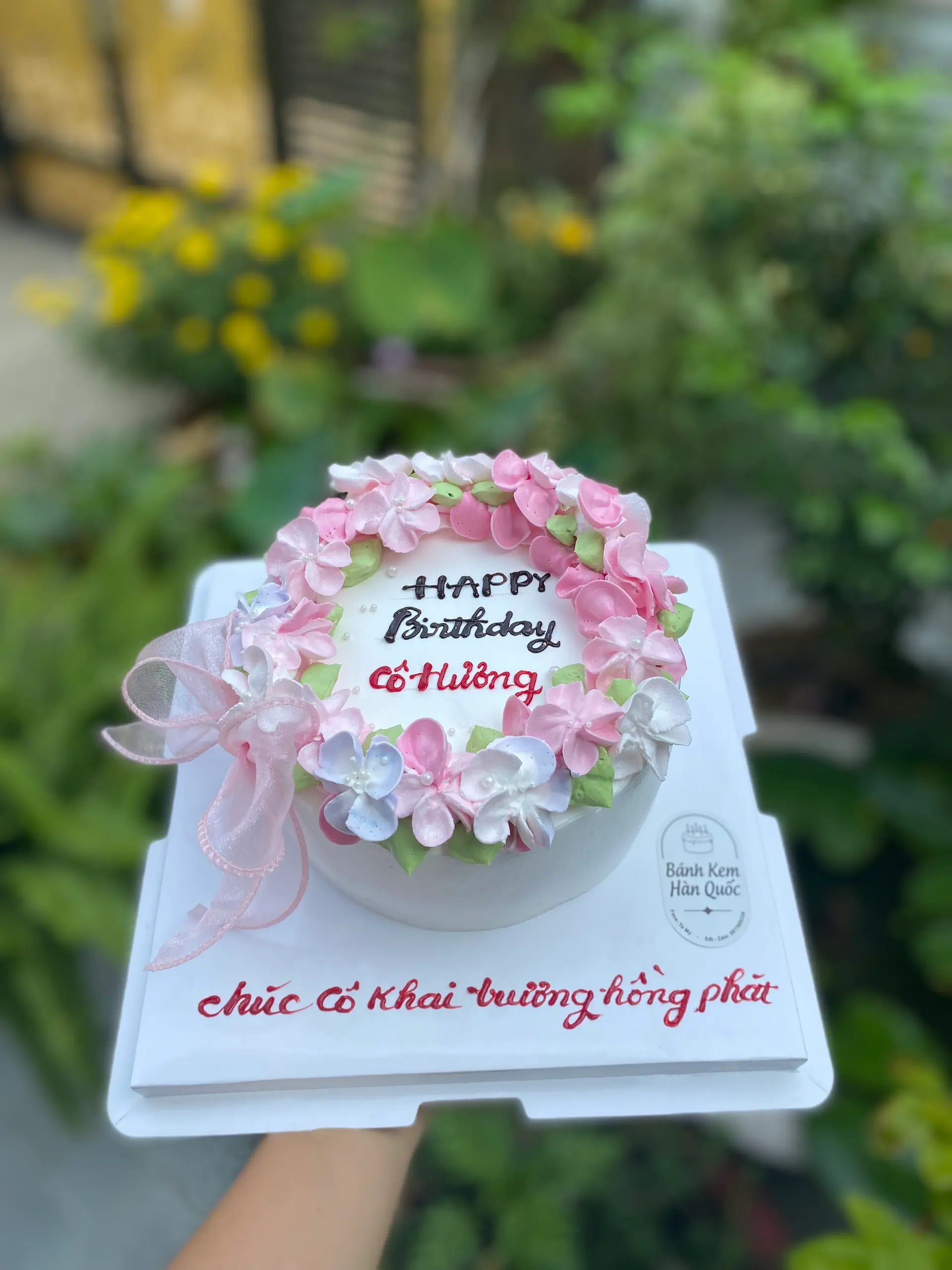 Hình ảnh bánh kem vòm hoa Hồng 15cm 189k 