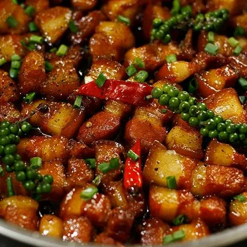 Hình ảnh Cơm Thịt Kho Tiêu 