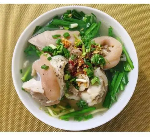 Hình ảnh Mì thập cẩm giò