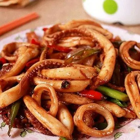 Hình ảnh mực xào sa tế 