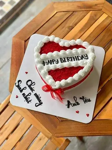 Hình ảnh bánh kem trái tim