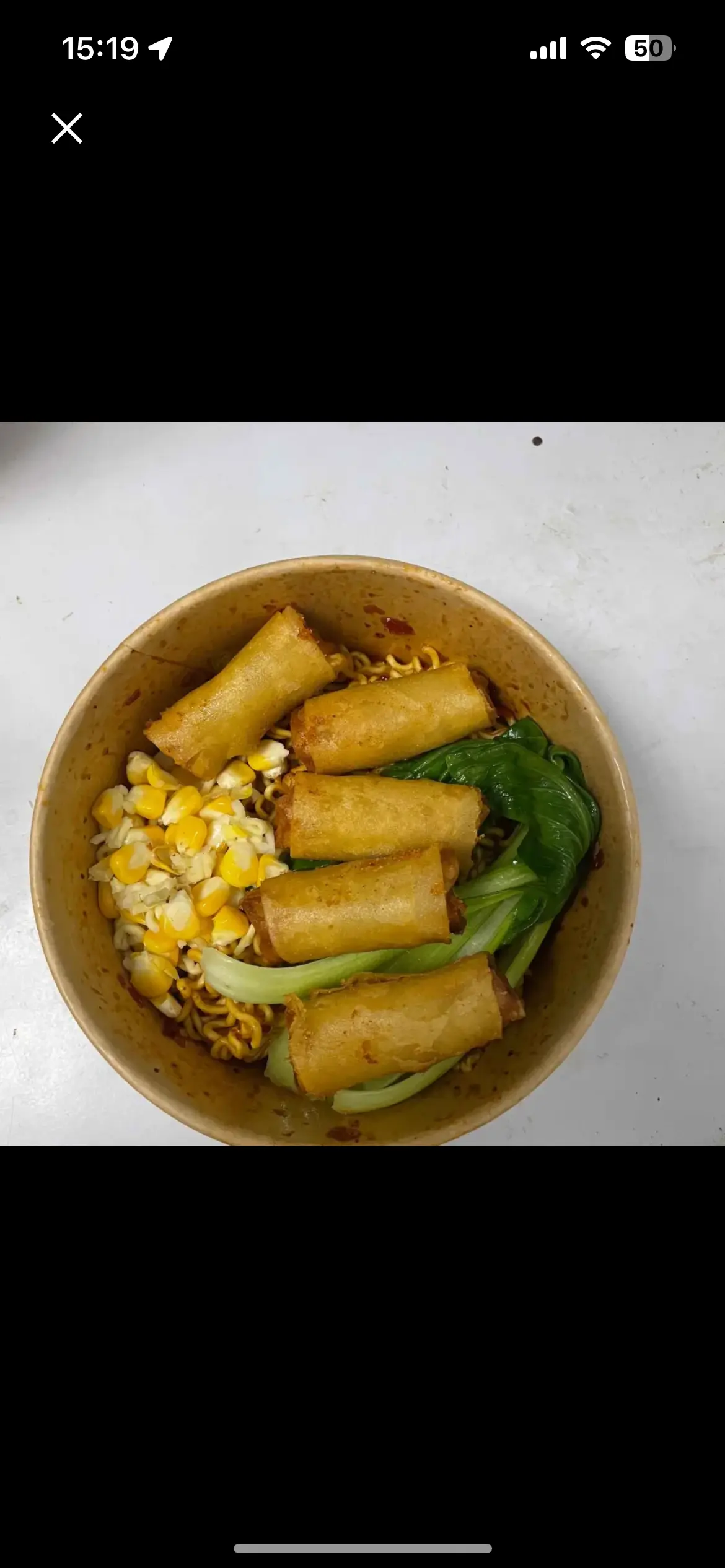 Hình ảnh Mì Trộn Indomie Chả Giò