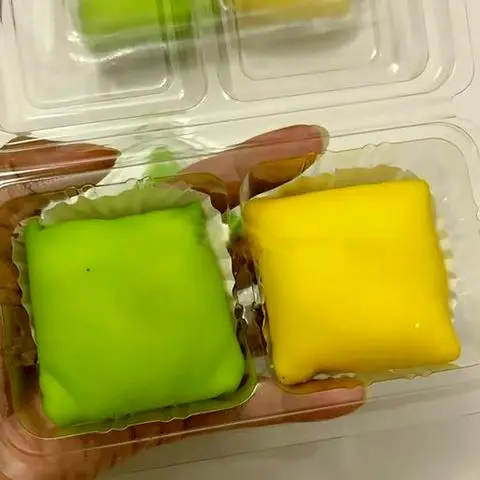Hình ảnh Crepe hộp 2 cái ú nu