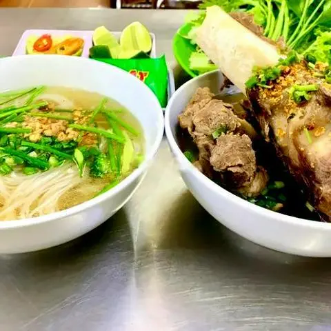 Hình ảnh Hủ tiếu Nam Vang lấy xương