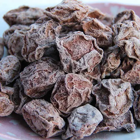 Hình ảnh Xí Muội Mặn (hủ 100g)