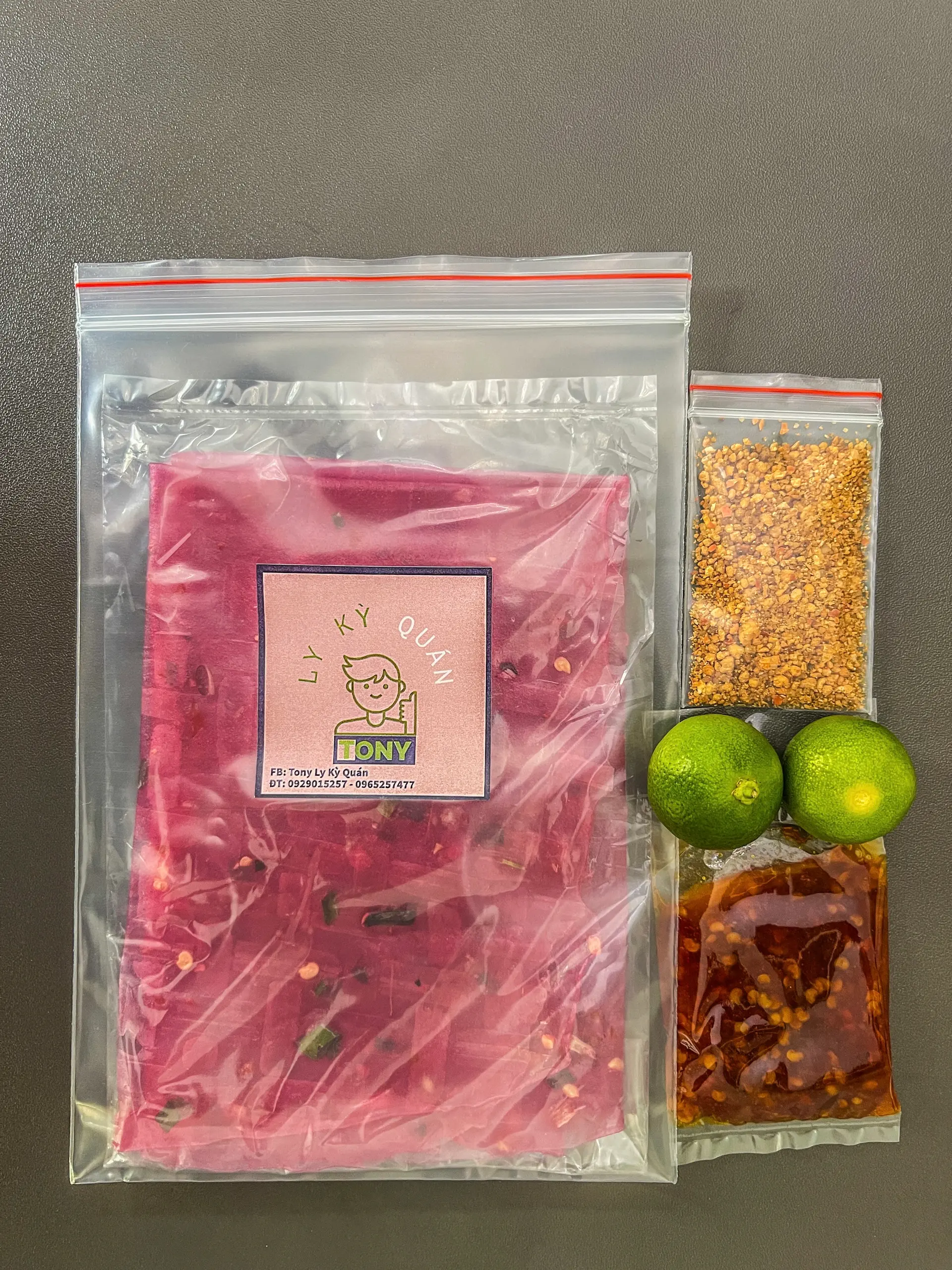 Hình ảnh Bánh Dẻo Thanh Long Siêu Cay