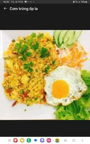 Hình ảnh Cơm Trứng Ốp La
