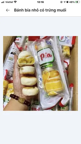 Hình ảnh  Bánh pía  nhỏ có trứng muối