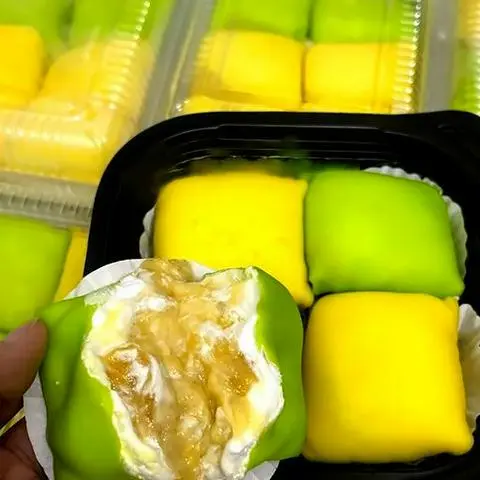Hình ảnh Crepe hộp 4 cái ú nu