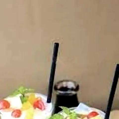 Hình ảnh Sương sa hột lựu