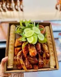 Hình ảnh Combo gà nướng sốt ngũ vị + 2 cơm lam