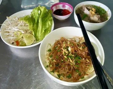 Hình ảnh Mì giò heo