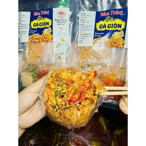 Hình ảnh Bánh tráng dẻo gà giòn