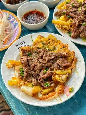 Hình ảnh Nui chiên bò