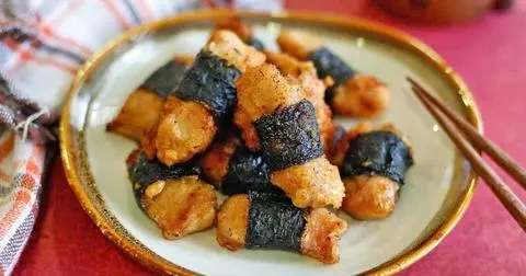 Hình ảnh Gà cuộn rong biển - 3 cái