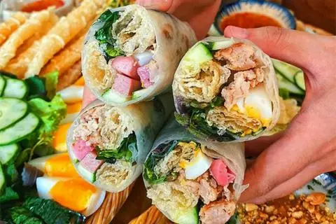 Hình ảnh Bánh Cuốn Tây Sơn