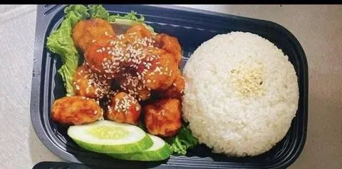 Hình ảnh Cơm Gà Viên