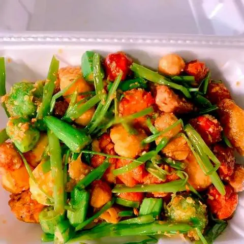 Hình ảnh Combo Cá Viên Chiên Nước Mắm - phần nhỏ