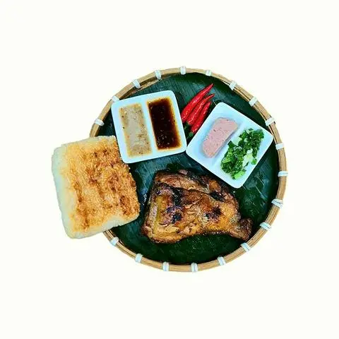 Hình ảnh Xôi Nướng - Đùi Gà Góc Tư Chiên 
