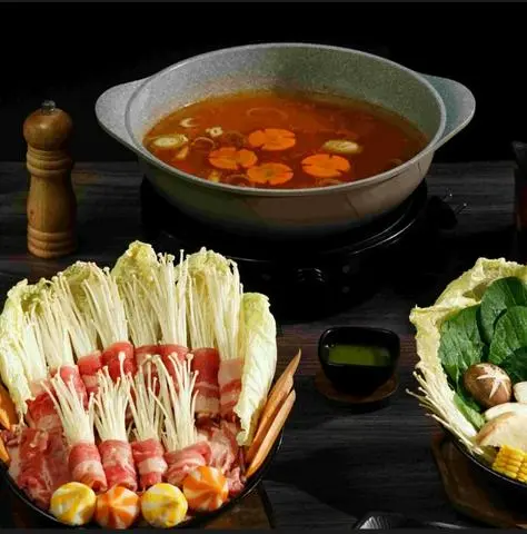 Hình ảnh Lẩu Kim Chi Bò Mỹ Lớn 