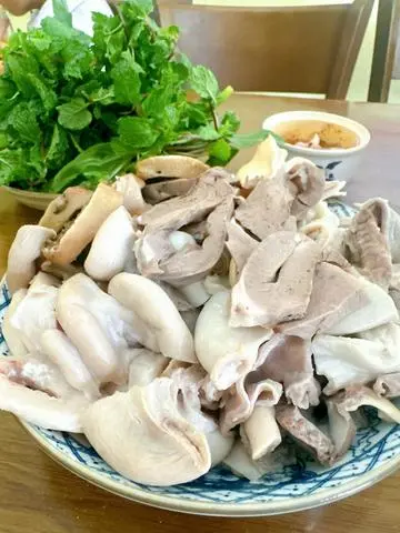 Hình ảnh Đĩa Lòng Nhỏ (1 người Ăn)