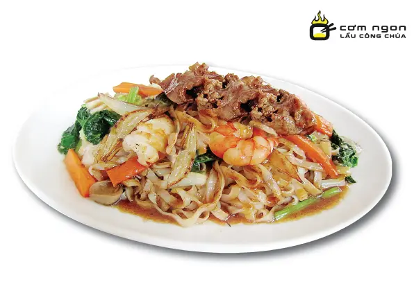 Hình ảnh hủ tiếu xào thập cẩm 