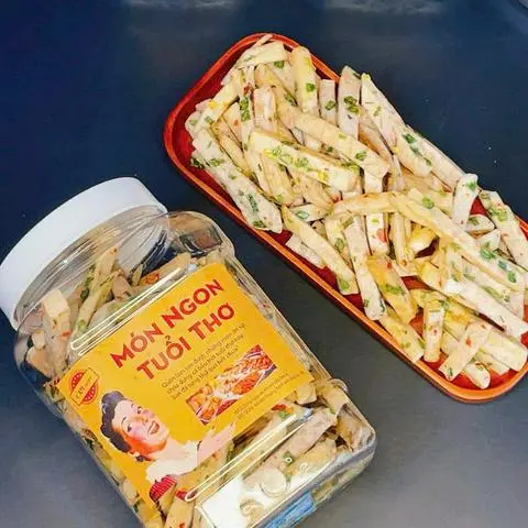 Hình ảnh khoai môn sấy mắm hành hộp 500gr