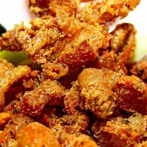 Hình ảnh Da gà chiên giòn sốt mắm tỏi