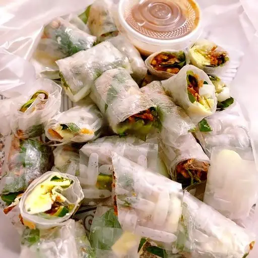 Hình ảnh Bánh tráng cuốn sốt tắc