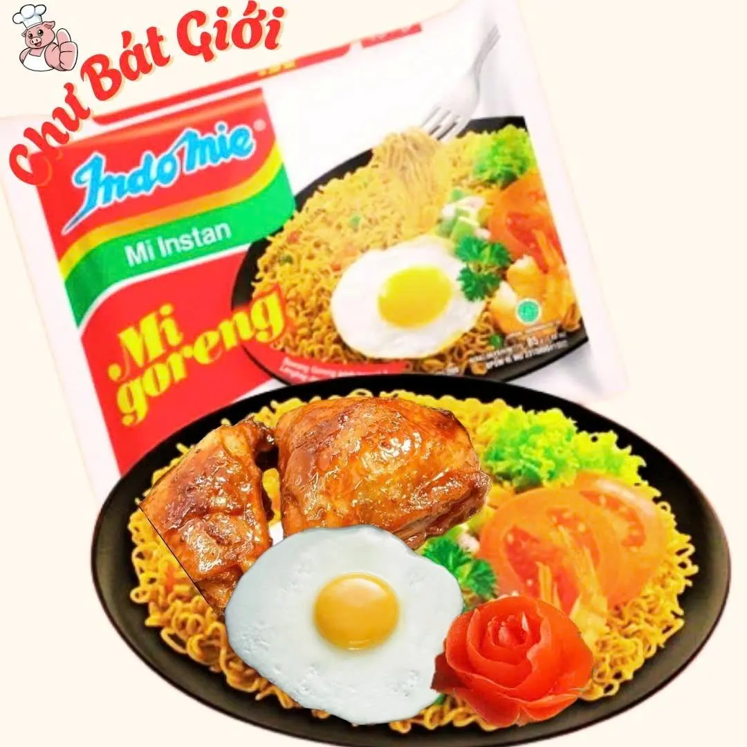 Hình ảnh Mì Trộn Indo Má Đùi Gà Chiên Nước Mắm + Trứng