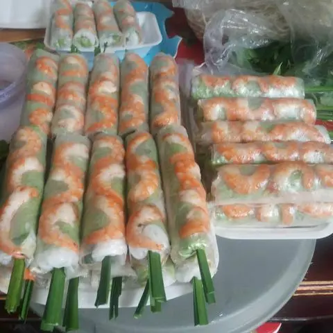 Hình ảnh Combo 10 cuốn tôm thịt tai