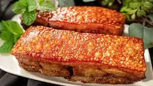 Hình ảnh HEO QUAY DA GIÒN (1 KG) + 4 BÁNH MÌ (ăn kèm)+ COCA-COLA