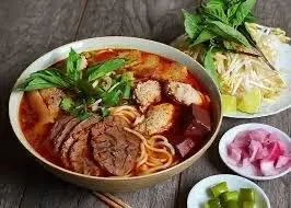 Hình ảnh Bún bò tái - viên