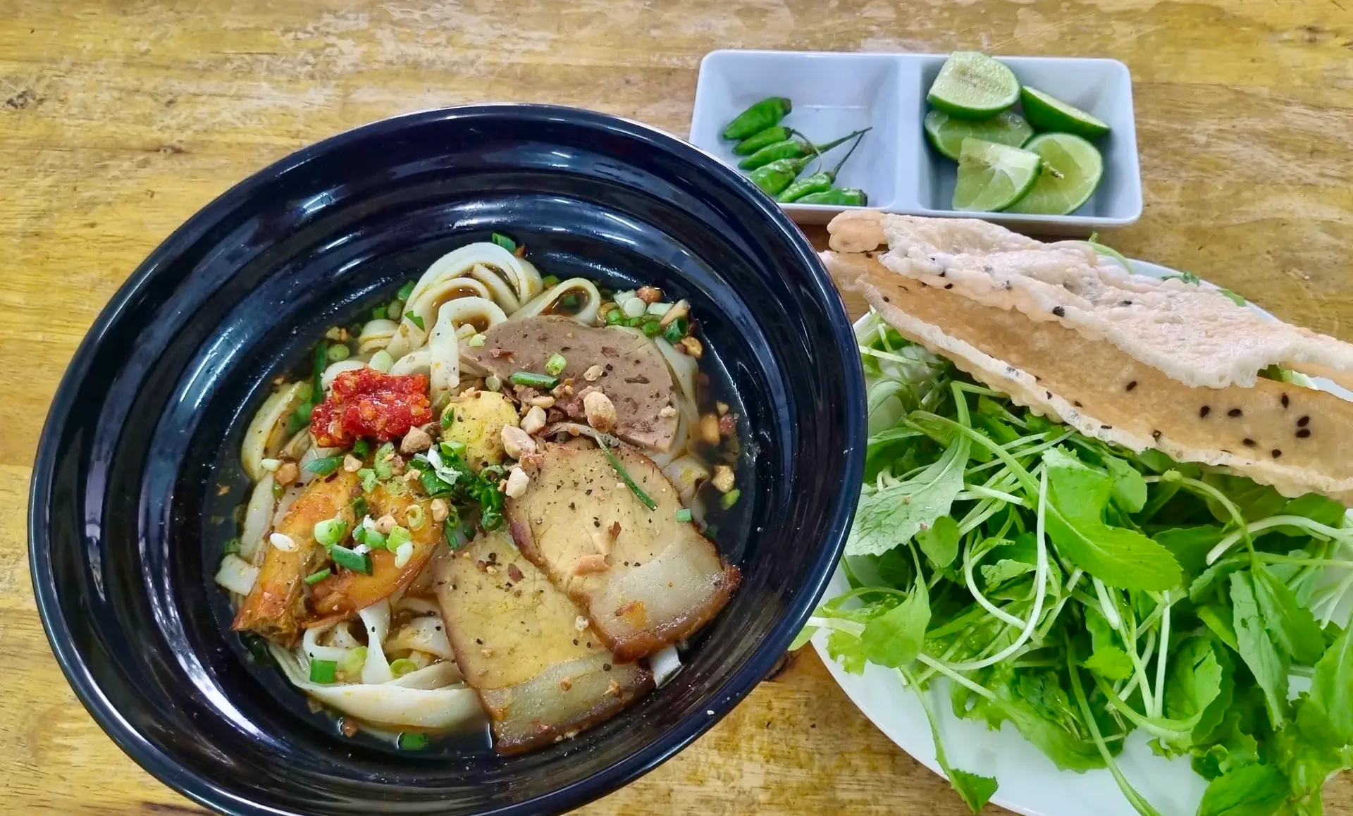 Hình ảnh Mì quảng tôm thịt
