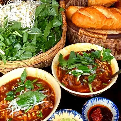 Hình ảnh Mì gói bò kho