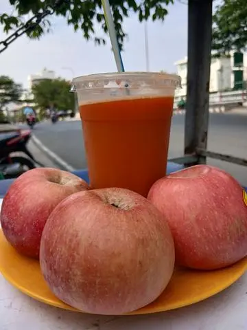Hình ảnh Nước ép táo cà rốt