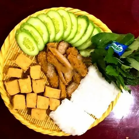 Hình ảnh Bún đậu chả cua