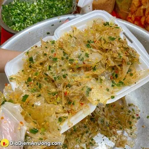 Hình ảnh Bánh tráng sa tế mỡ hành