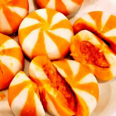 Hình ảnh Bánh bao trứng cá