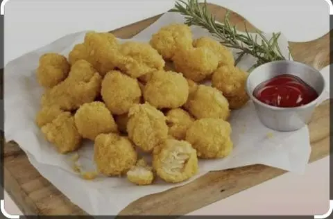 Hình ảnh gà viên lắc phô mai 